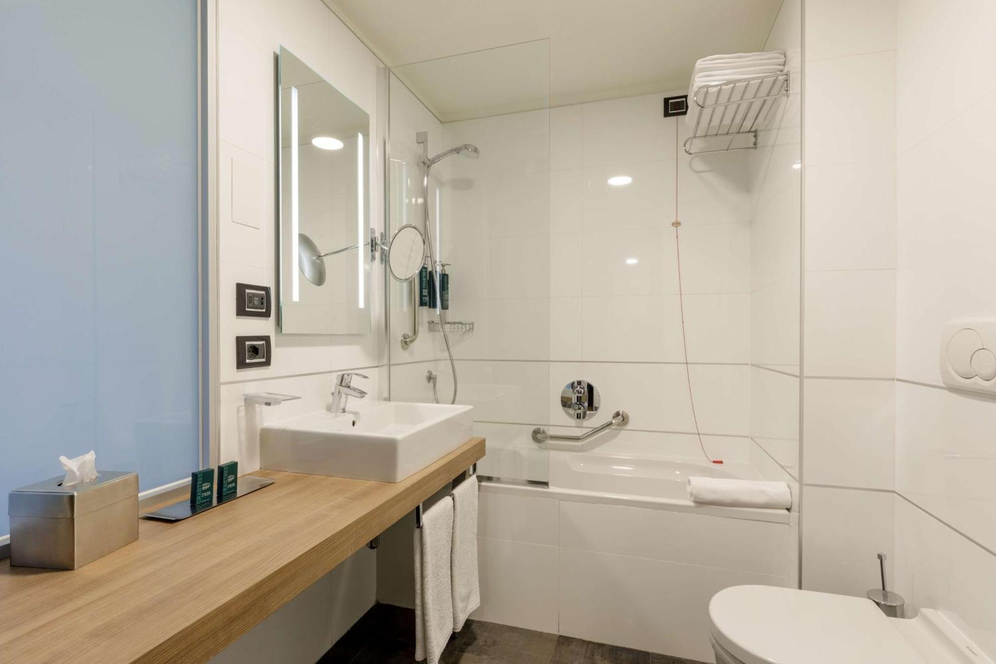 Doubletree By Hilton Milan