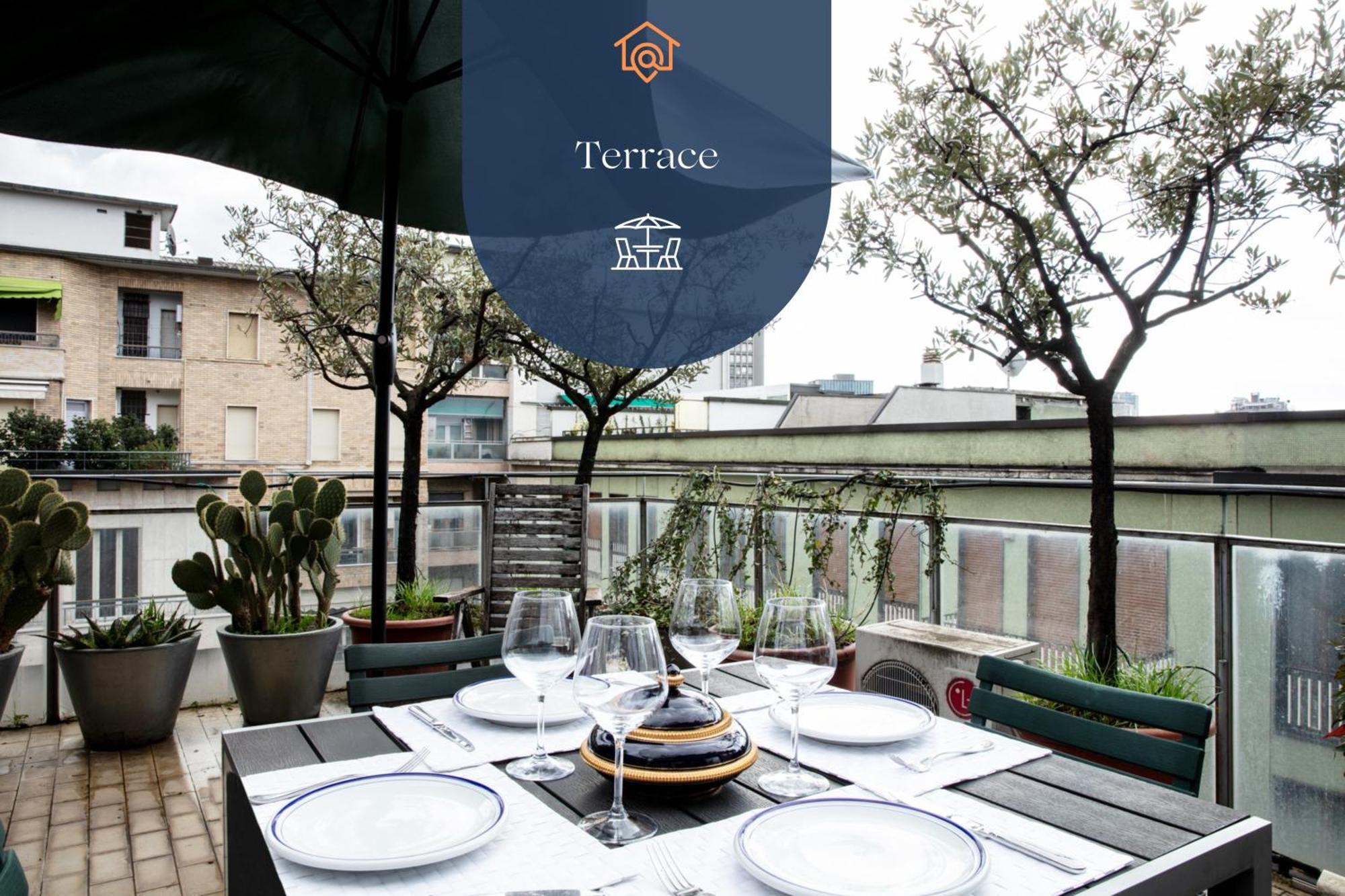 Apartment Dehomes - Porta Nuova Luxury, Terrace View Duomo *