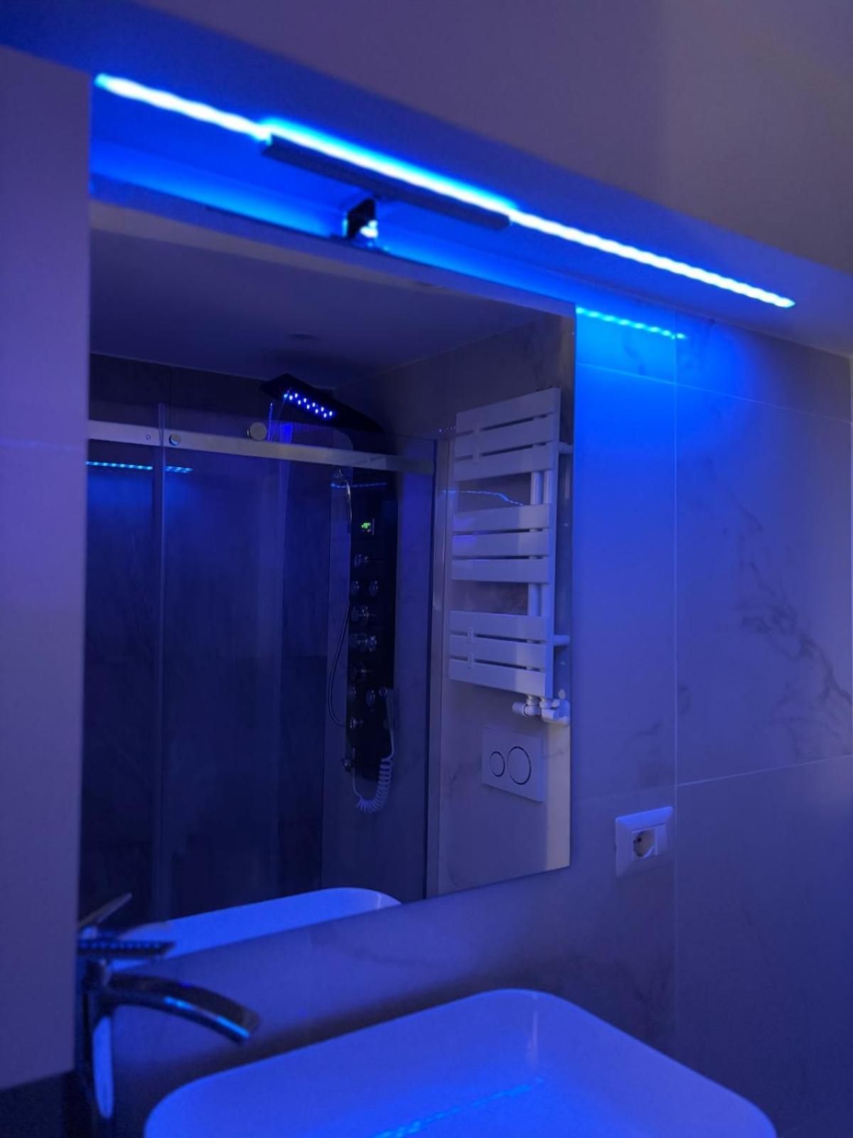 Apartment Noe Luxury & - *