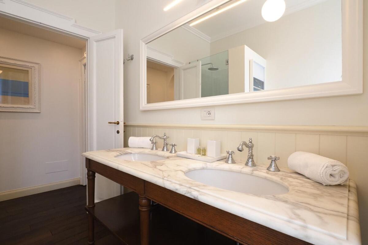 Apartment Refined And Bright One-bedroom Near Risorgimento Milan