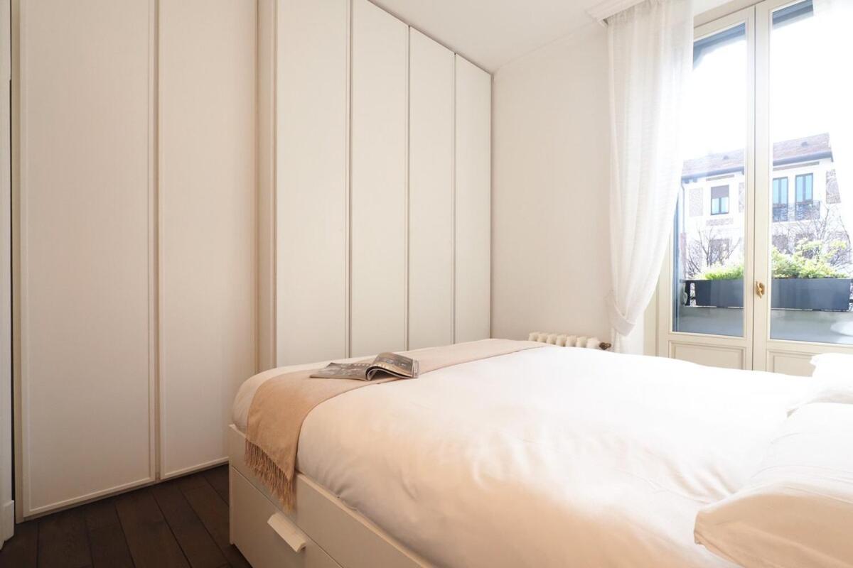 Refined And Bright One-bedroom Near Risorgimento *