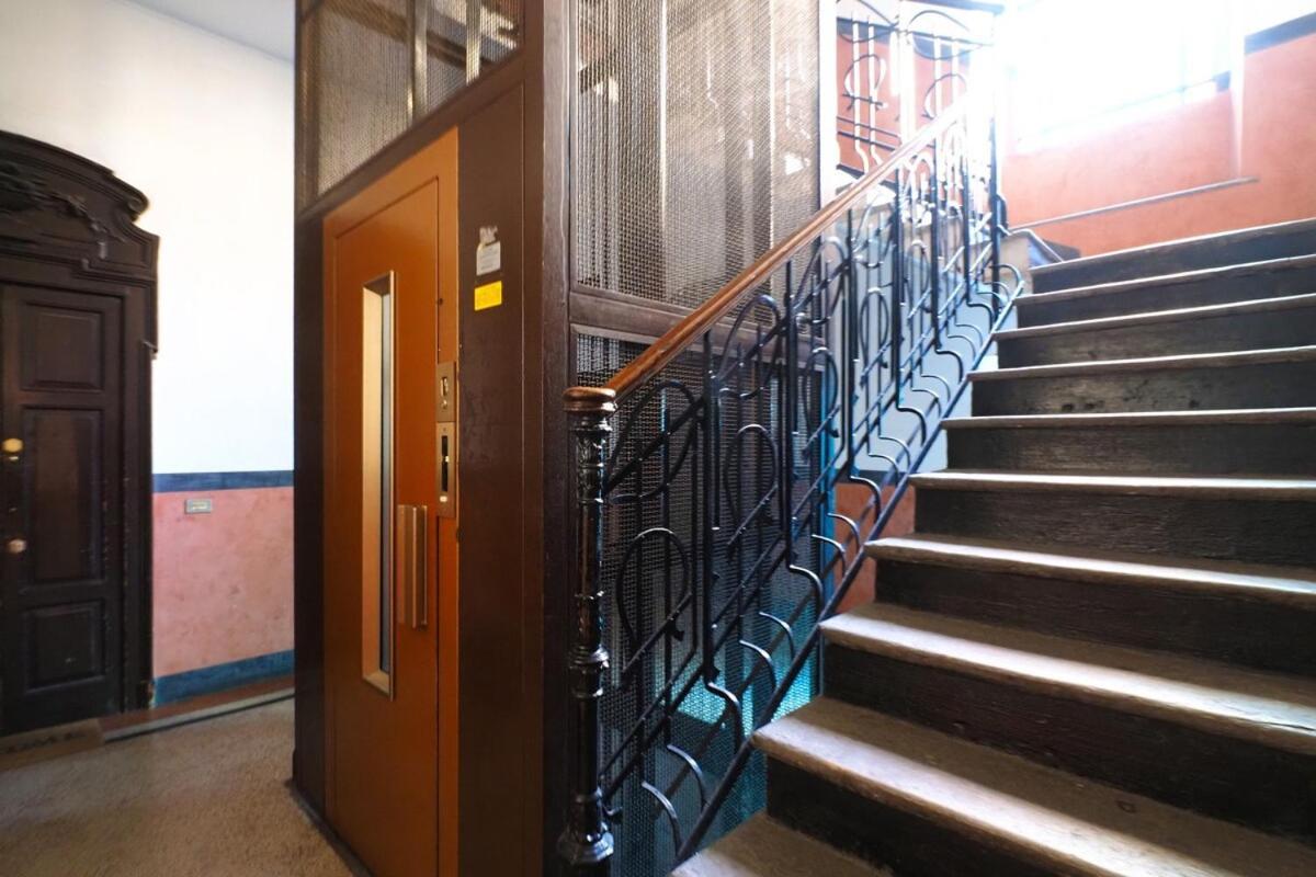 Refined And Bright One-bedroom Near Risorgimento * Milan