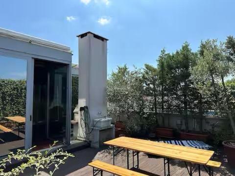 Experience Luxury Sarzana Apartment