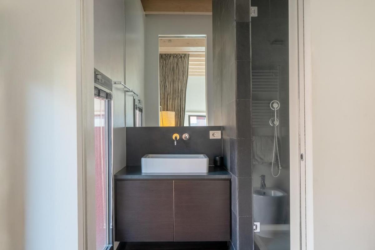 Design Loft Certosa, 4 Posti, 5 Min Da Rho Fiera Apartment