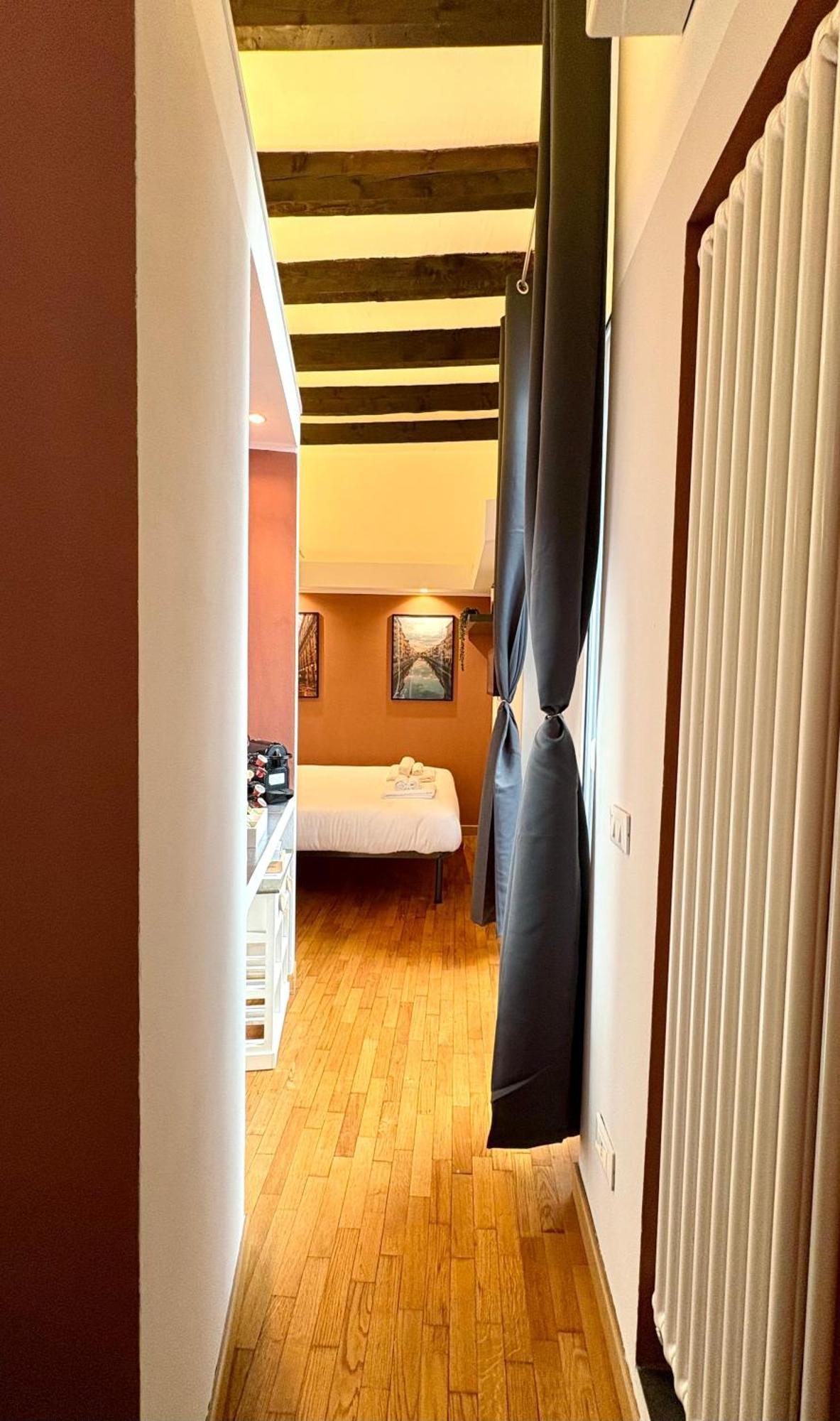 Appartamento Historic Center Flat- Duomo 10m-m4 Vetra *
