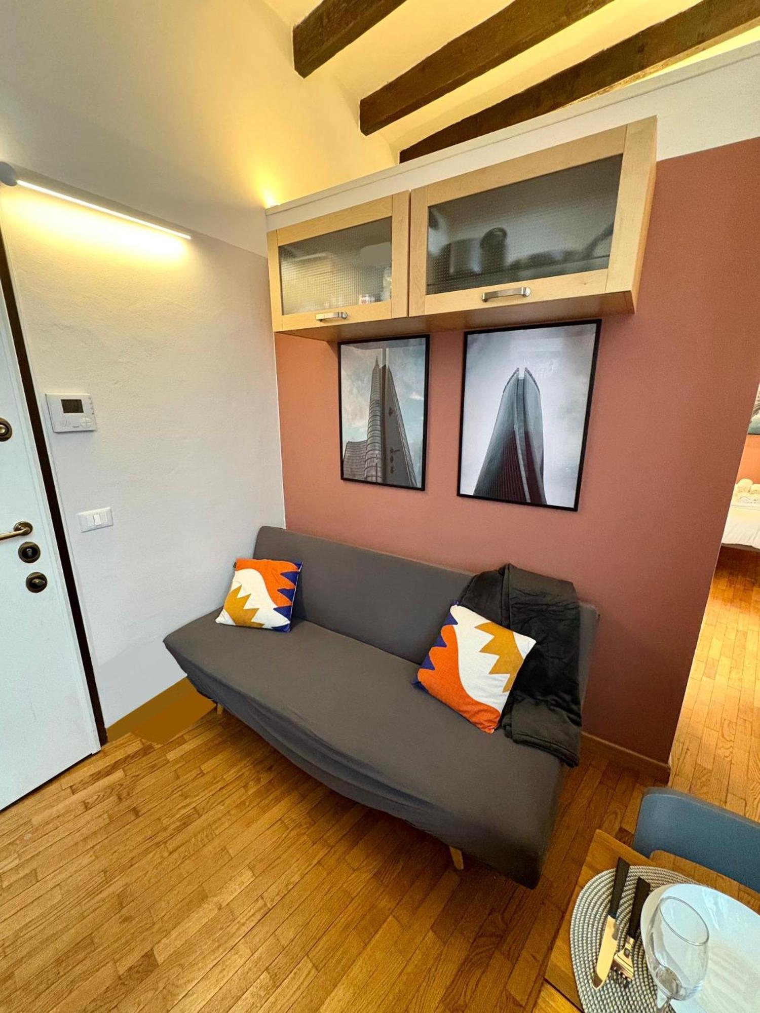 Historic Center Flat- Duomo 10m-m4 Vetra Appartamento