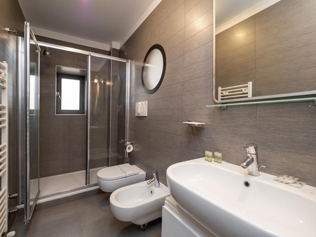 Ampio Loft 5' Dalla Metro Milan