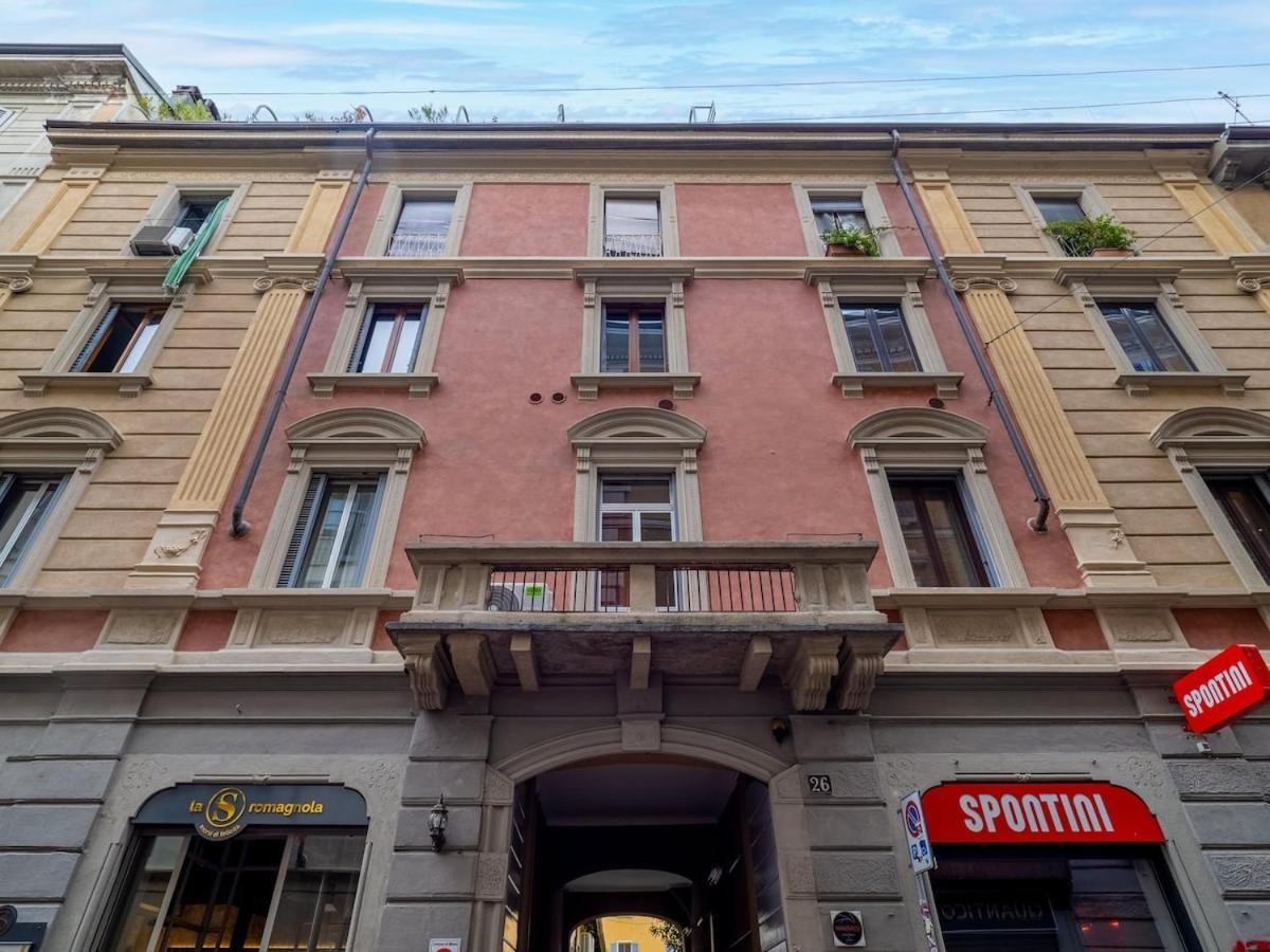 Ampio Loft 5' Dalla Metro Apartment