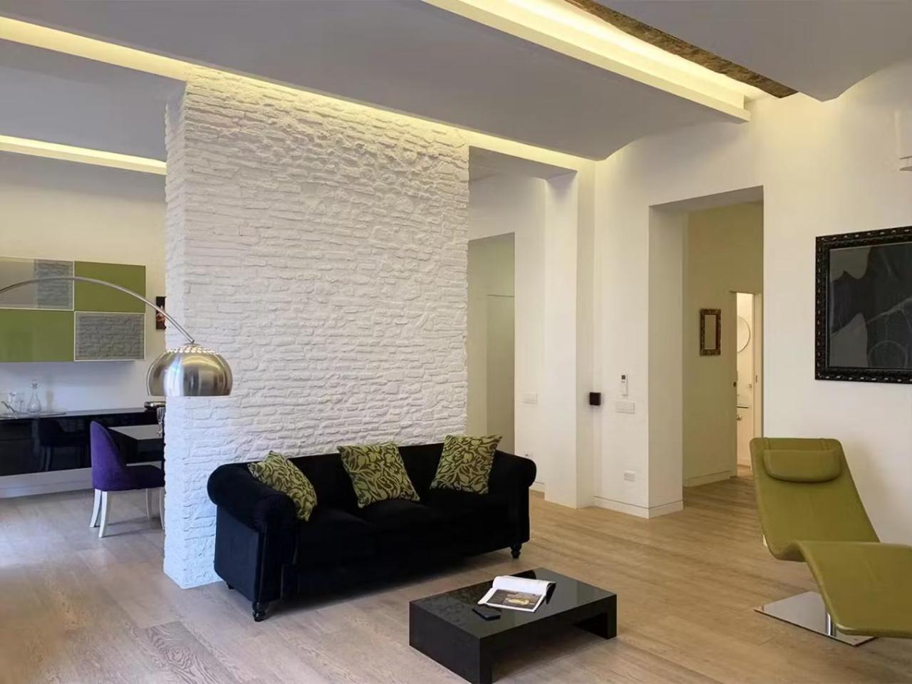 Please Read My Host Profile At Bottom Of Page Before Making A Request # Luxury In # Milan