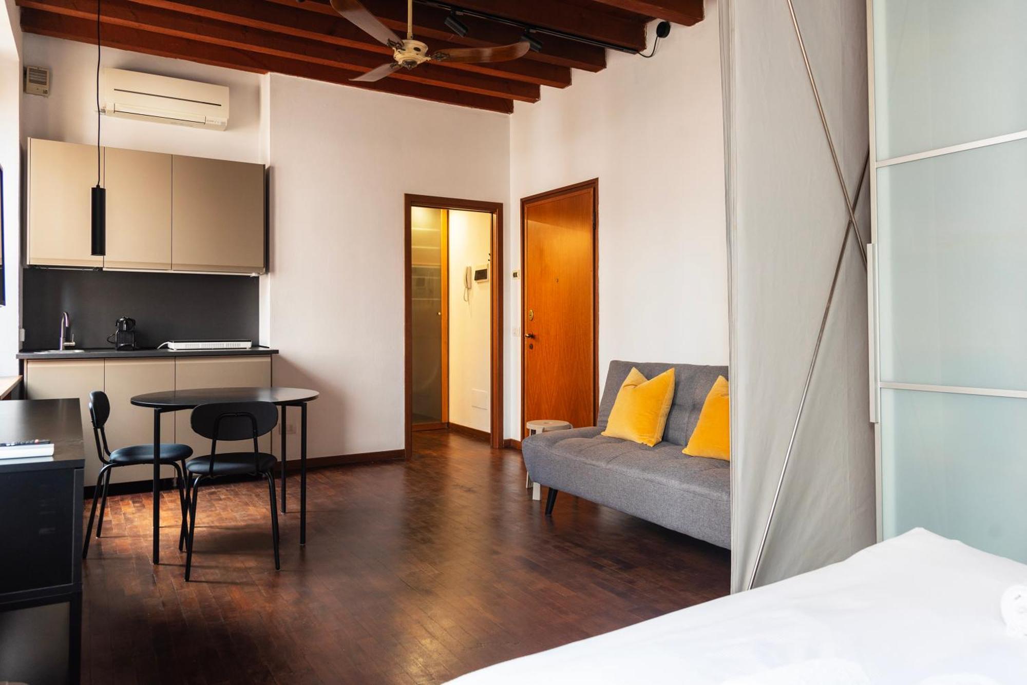 Youhosty - Anfiteatro 12 * Milan