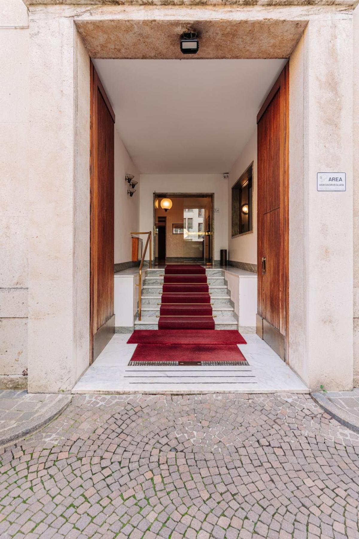 Youhosty - Brera 17 Apartment