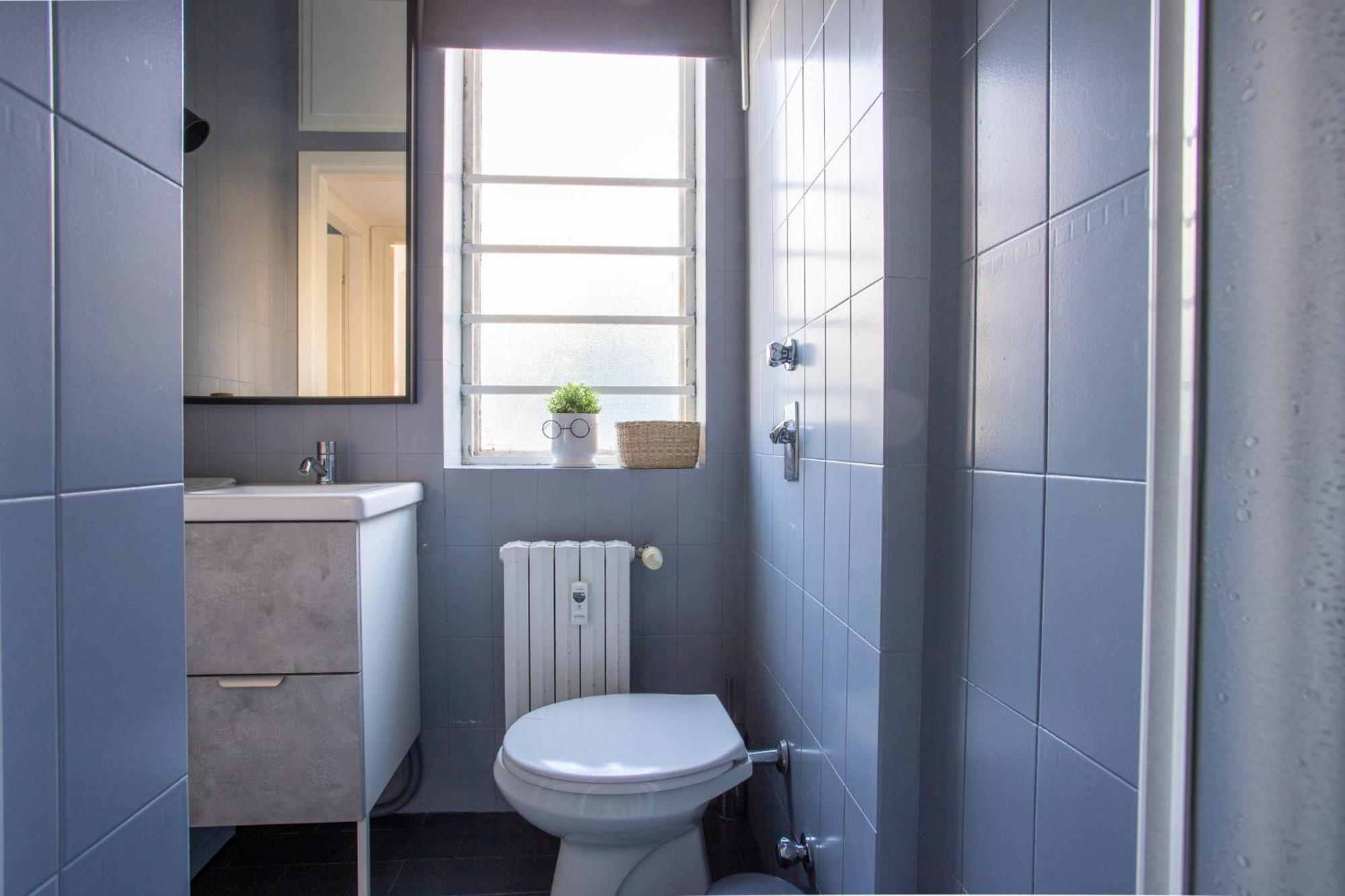 Ampio Ed Elegante - 2 E 2 Bagni *