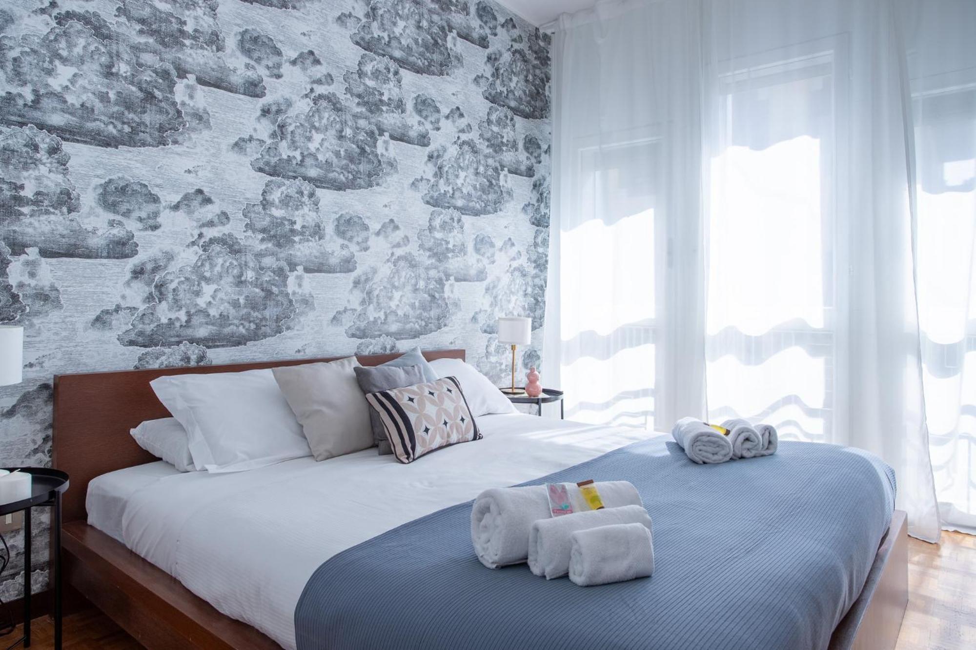 Apartment Ampio Ed Elegante - 2 E 2 Bagni Milan
