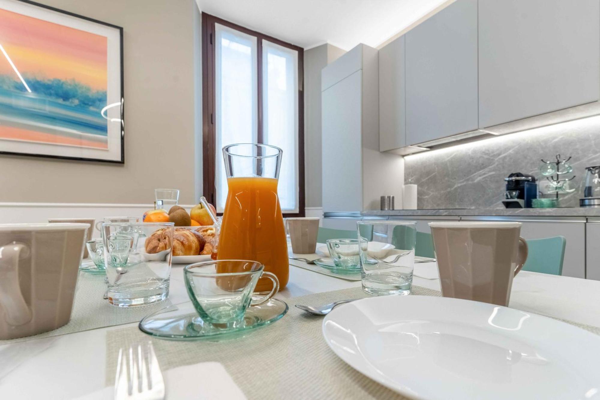 Vitruvio Palace - La Vista Apartment