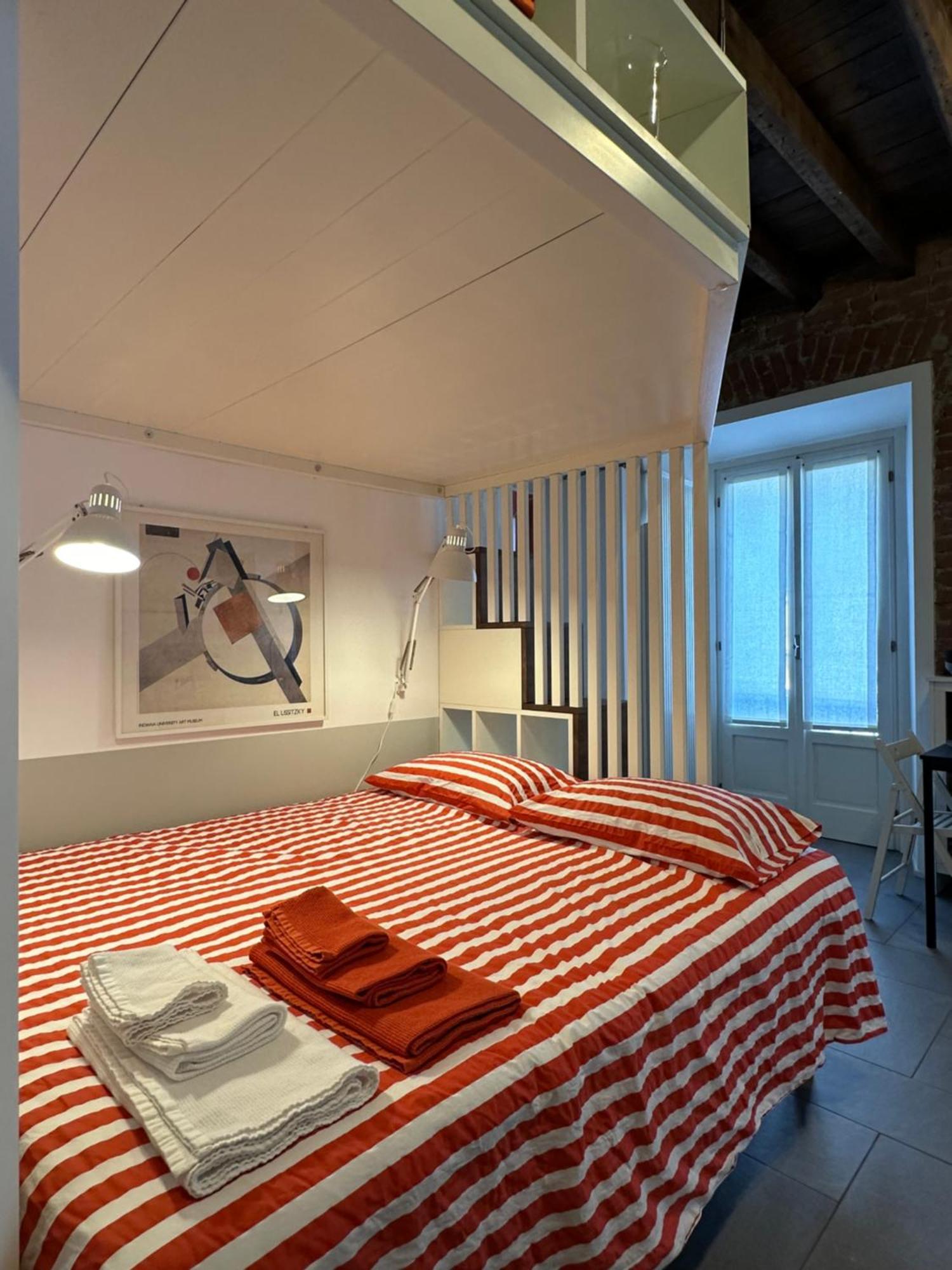 Ringhiera 22 - Riccardo's Luxury Loft In Porta Romana Apartment