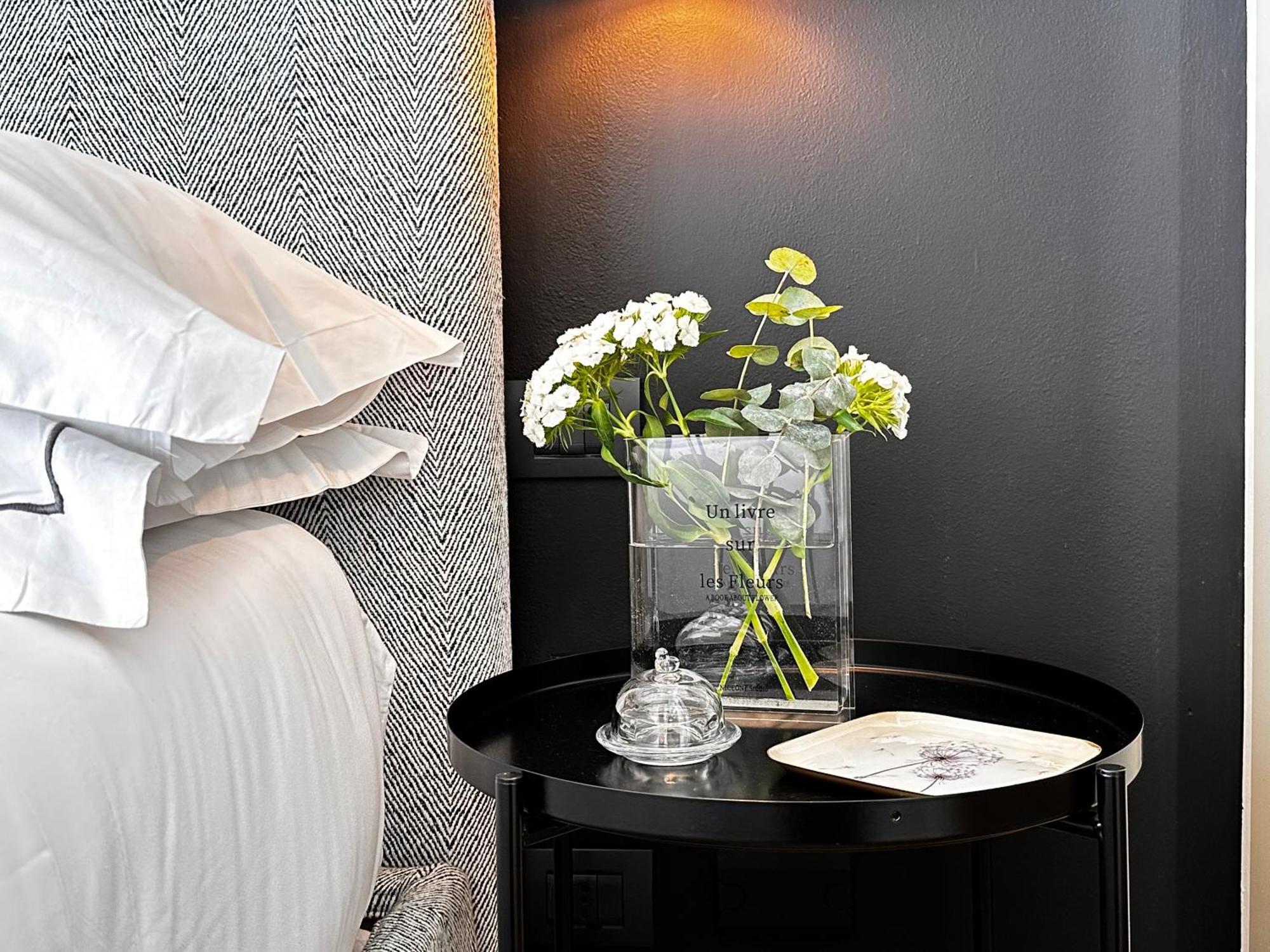 Lily Pads -elegant Apartment- In The Center Apartment Milan
