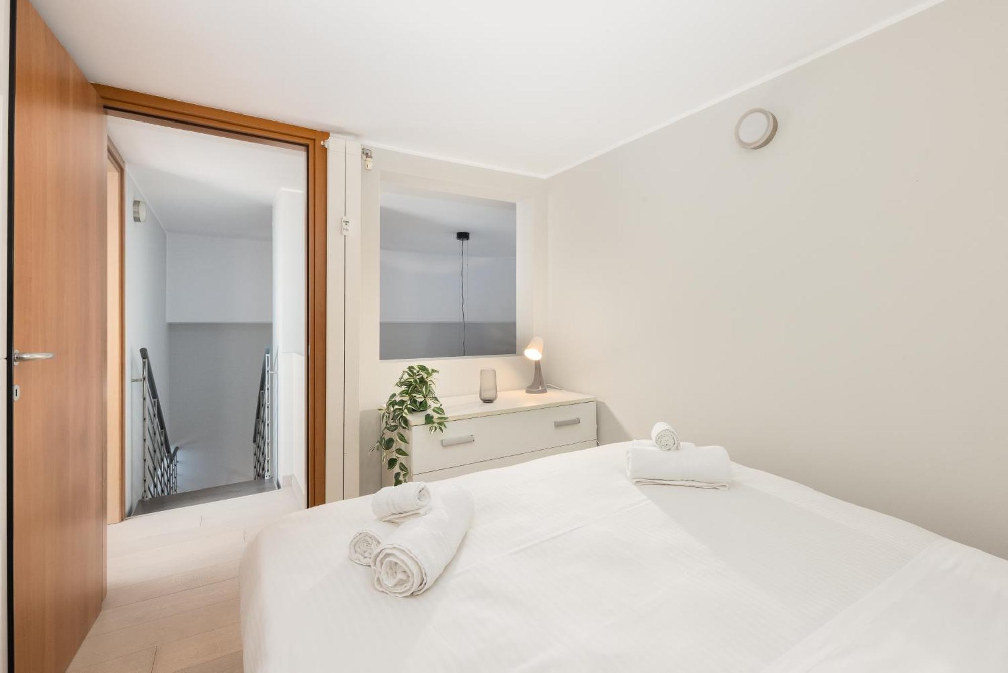 Apartment Con Metro Diretta 10 Minuti Duomo *