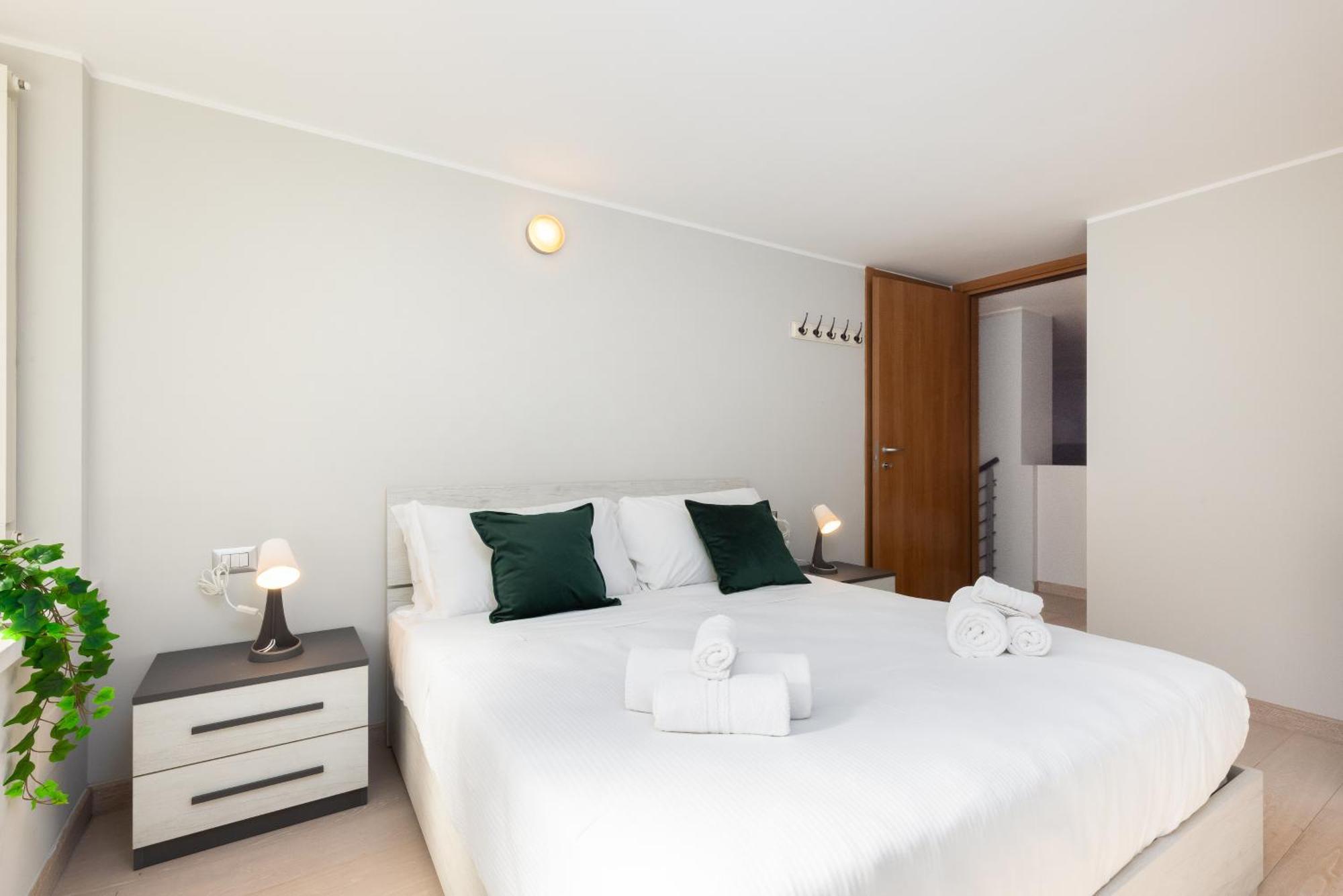 Apartment Con Metro Diretta 10 Minuti Duomo *