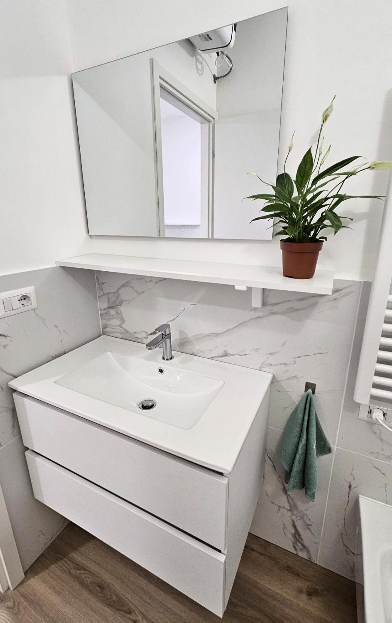Duomo A 8 Min - Centro, Qc Terme, 2 Apartamento