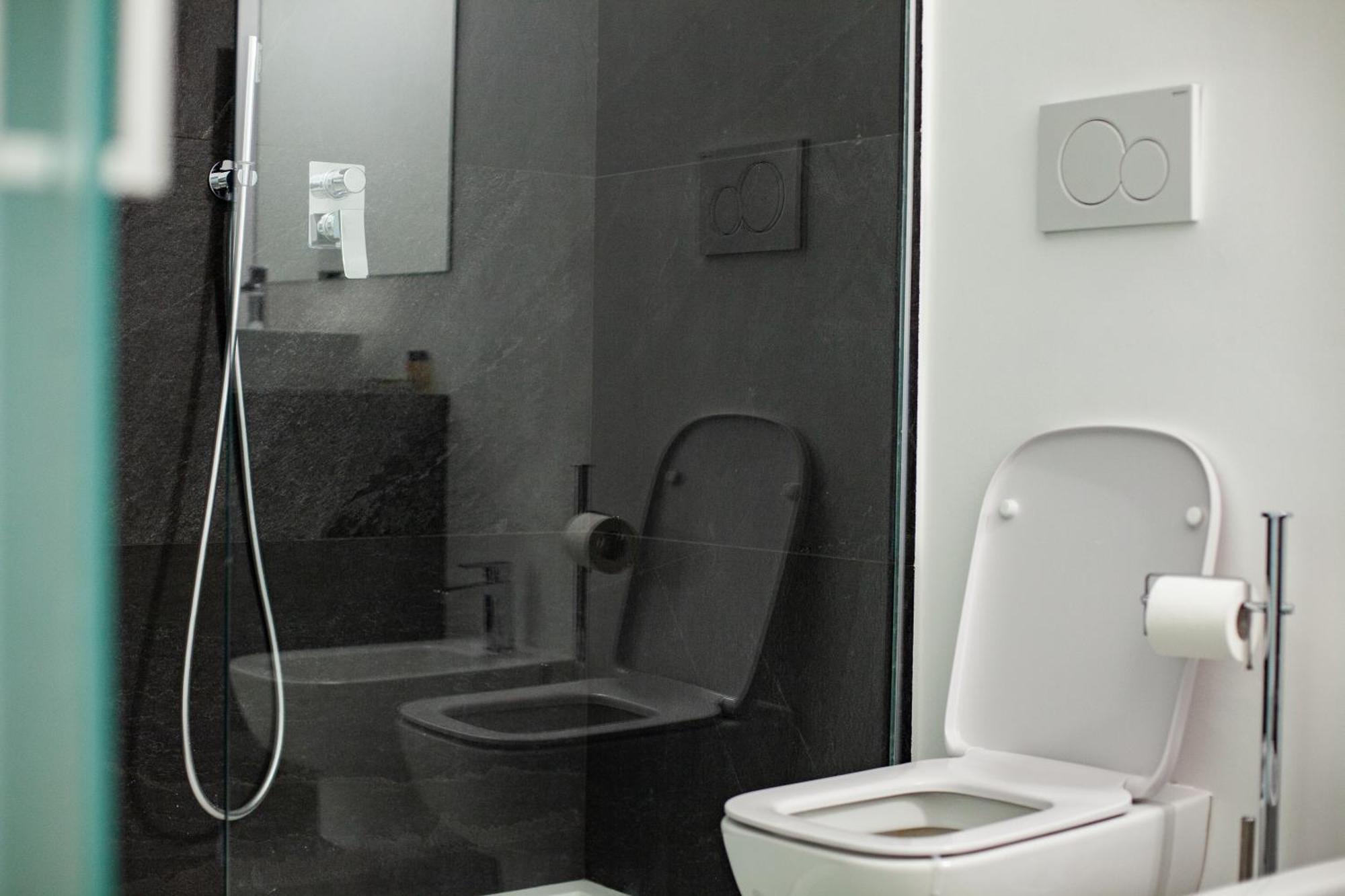 Apartment Design & Luxury With Garden In San Senatore