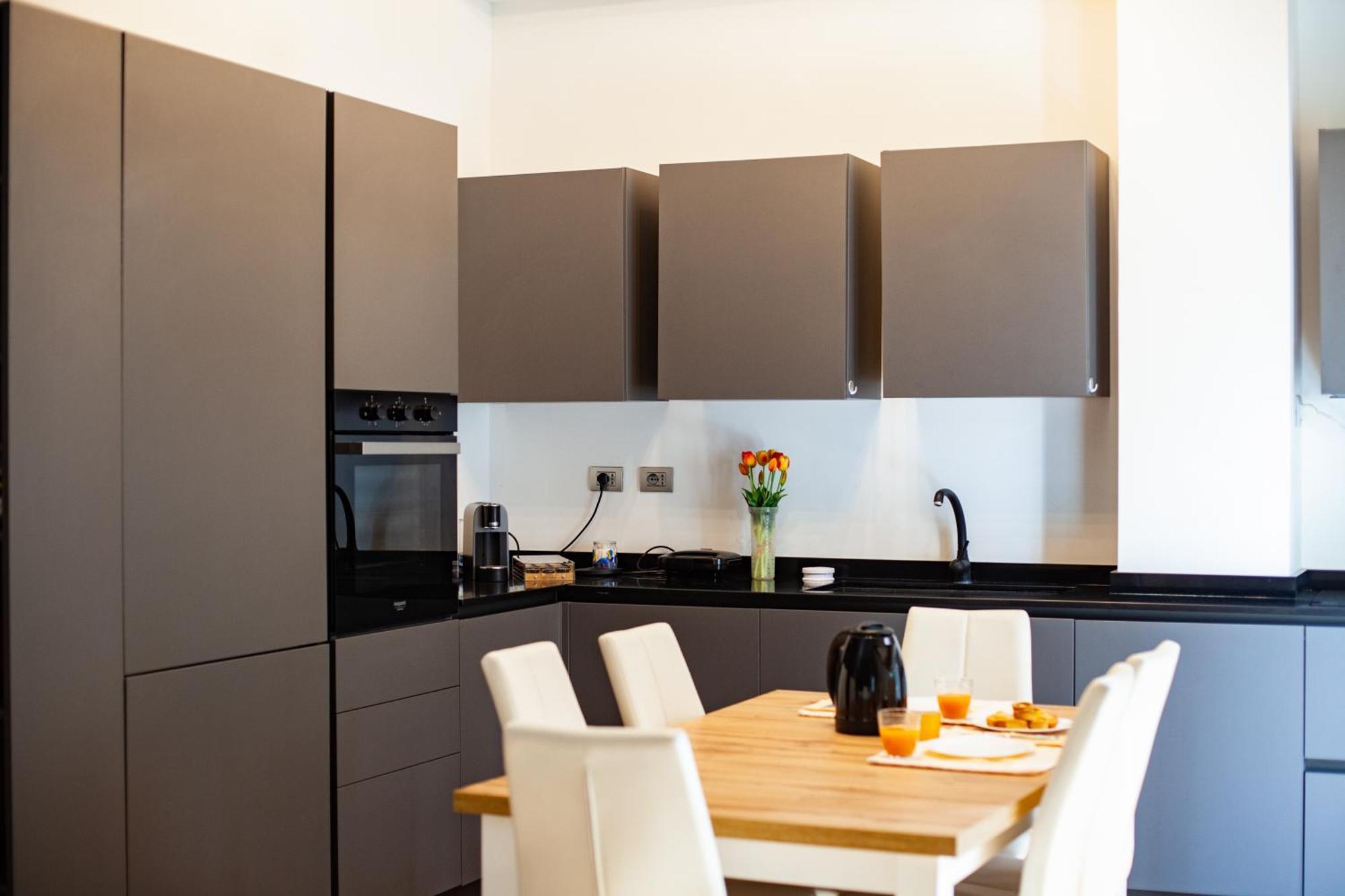 Design & Luxury With Garden In San Senatore *