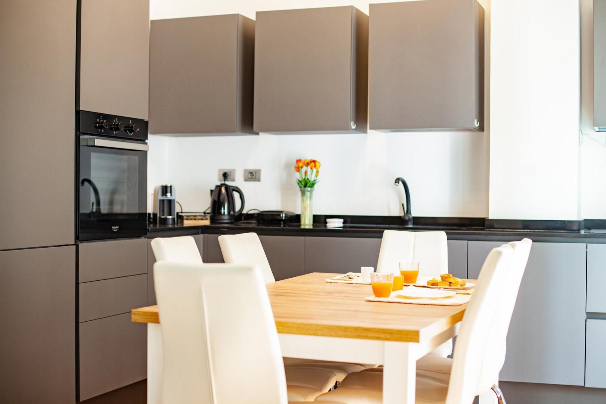 Design & Luxury With Garden In San Senatore *