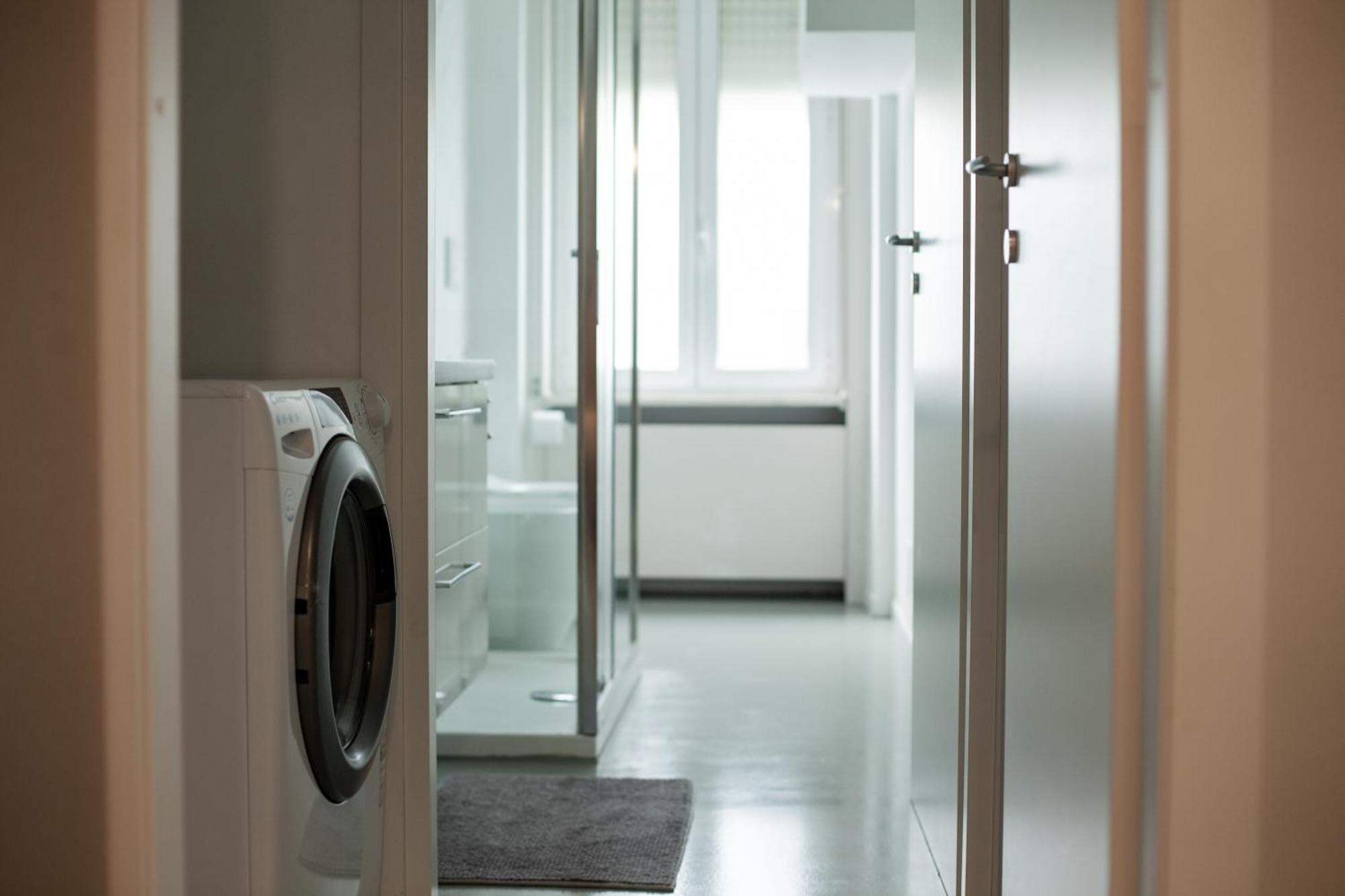 Design & Luxury With Garden In San Senatore Apartment Milan