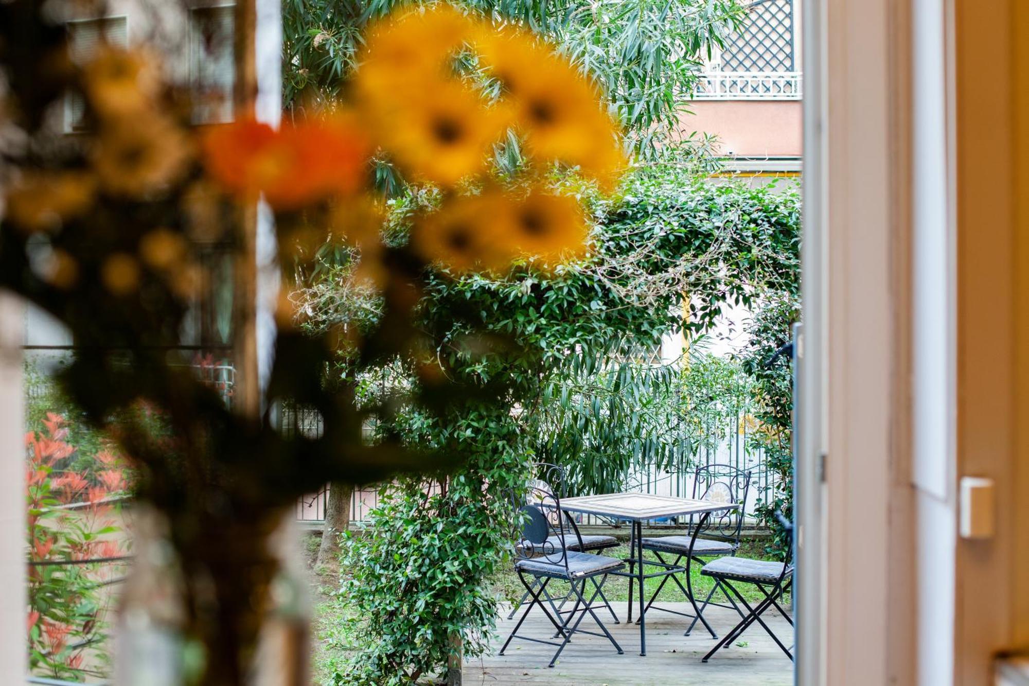 Apartment Design & Luxury With Garden In San Senatore Milan