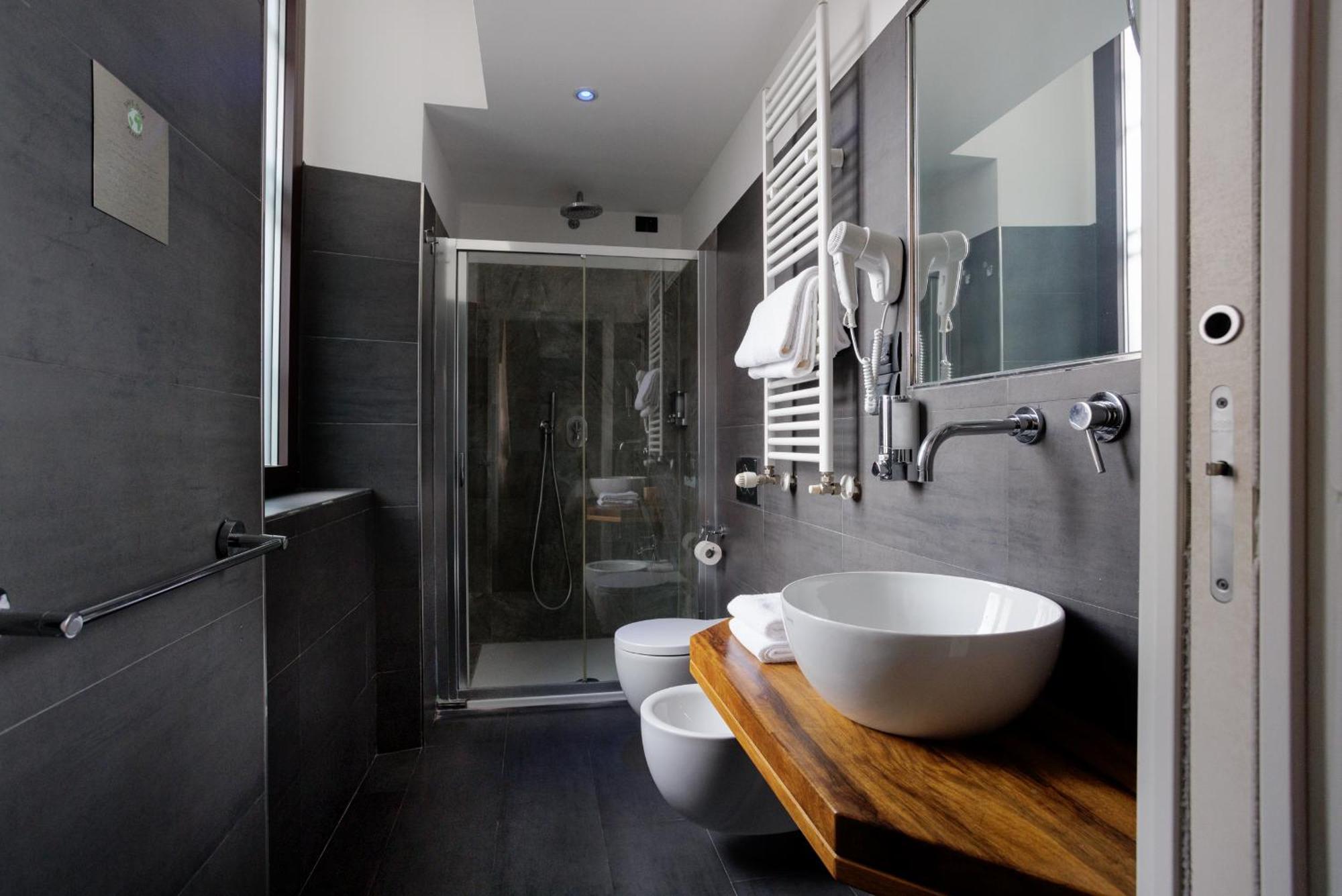 Biocity Hotel 3*