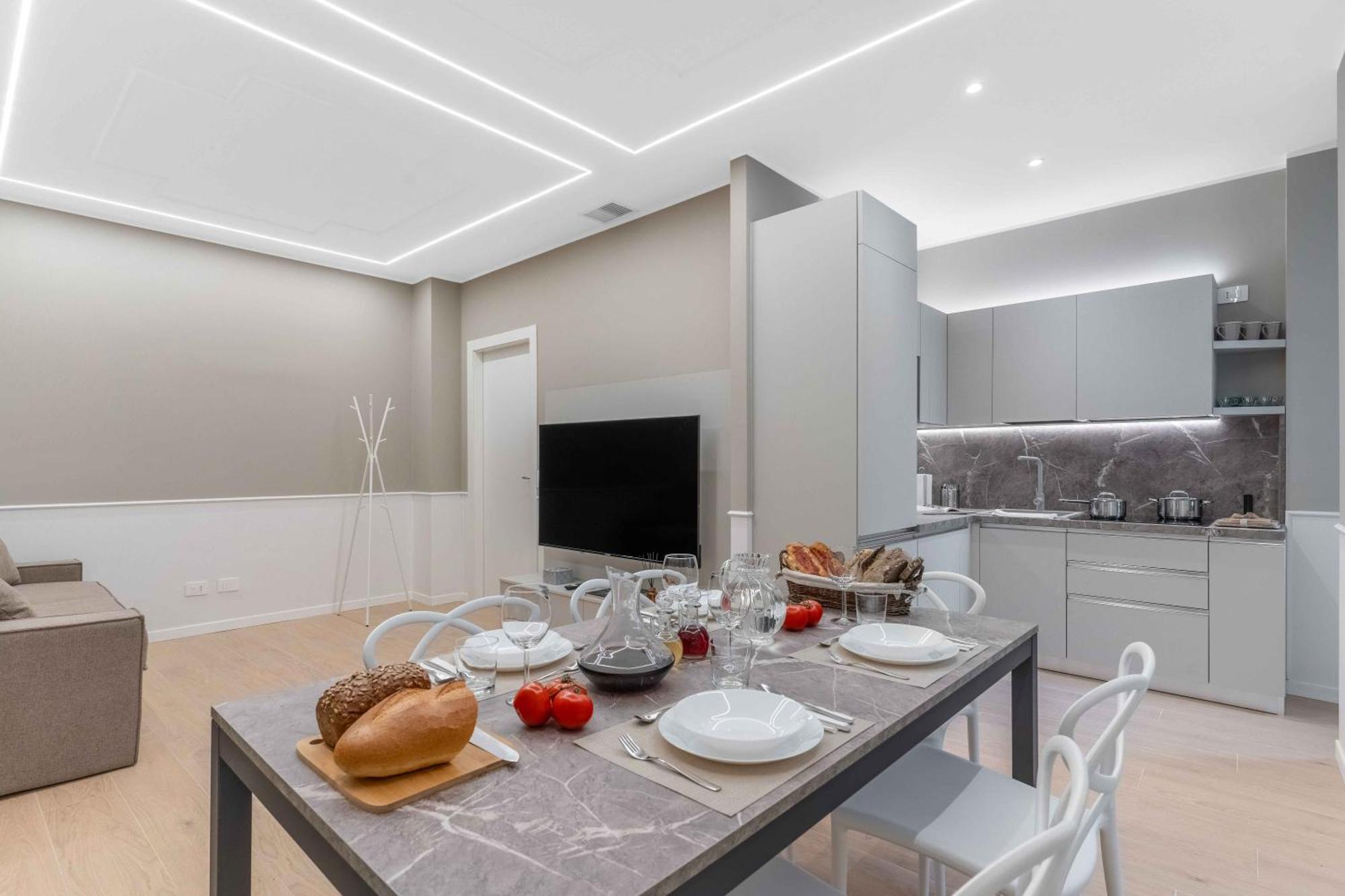 Vitruvio Palace - La Vista Apartment *