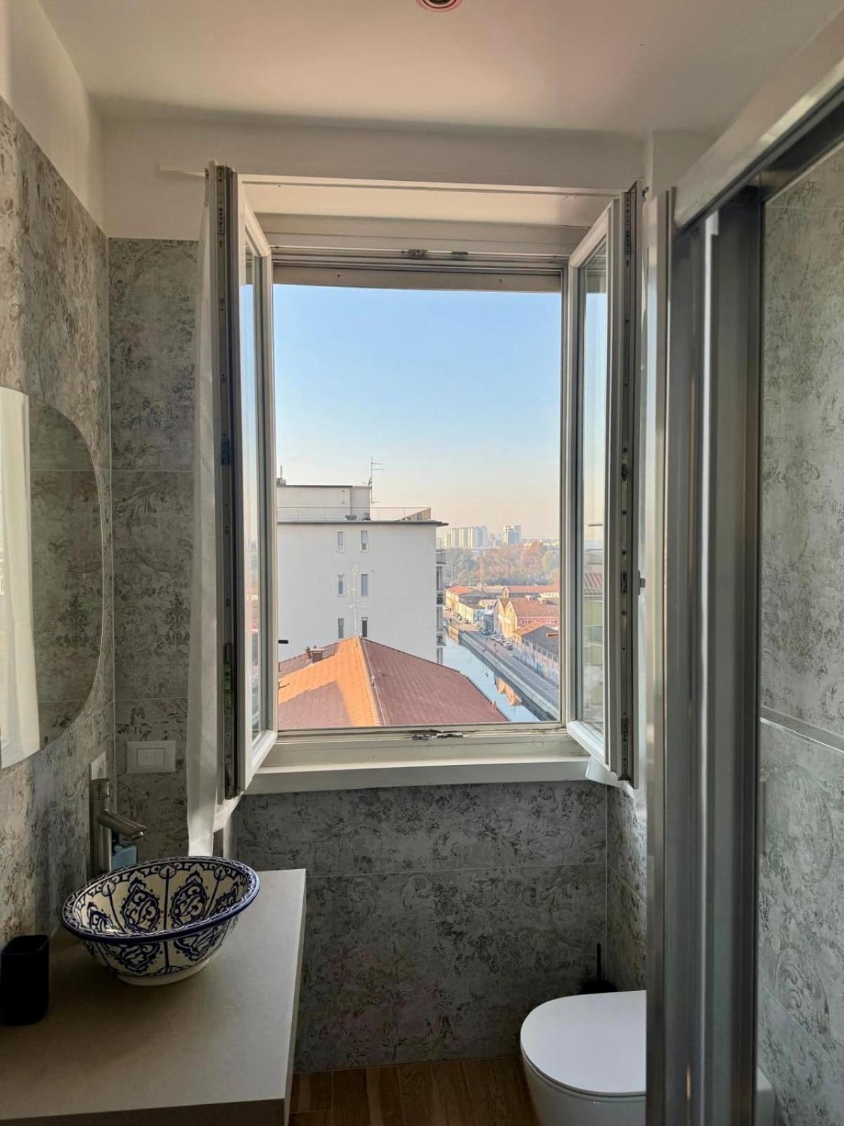 La Finestra Sul Naviglio Milan
