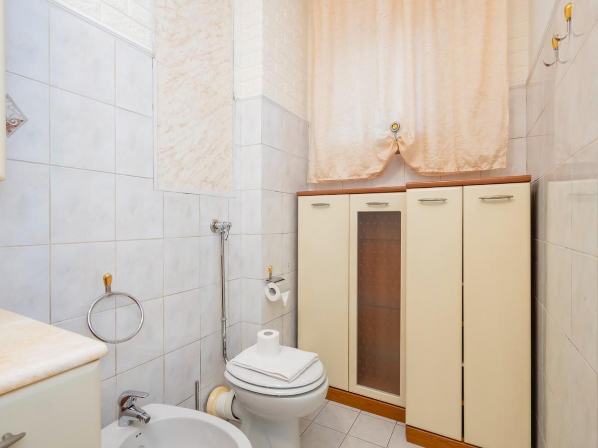 Apartment Abeti House