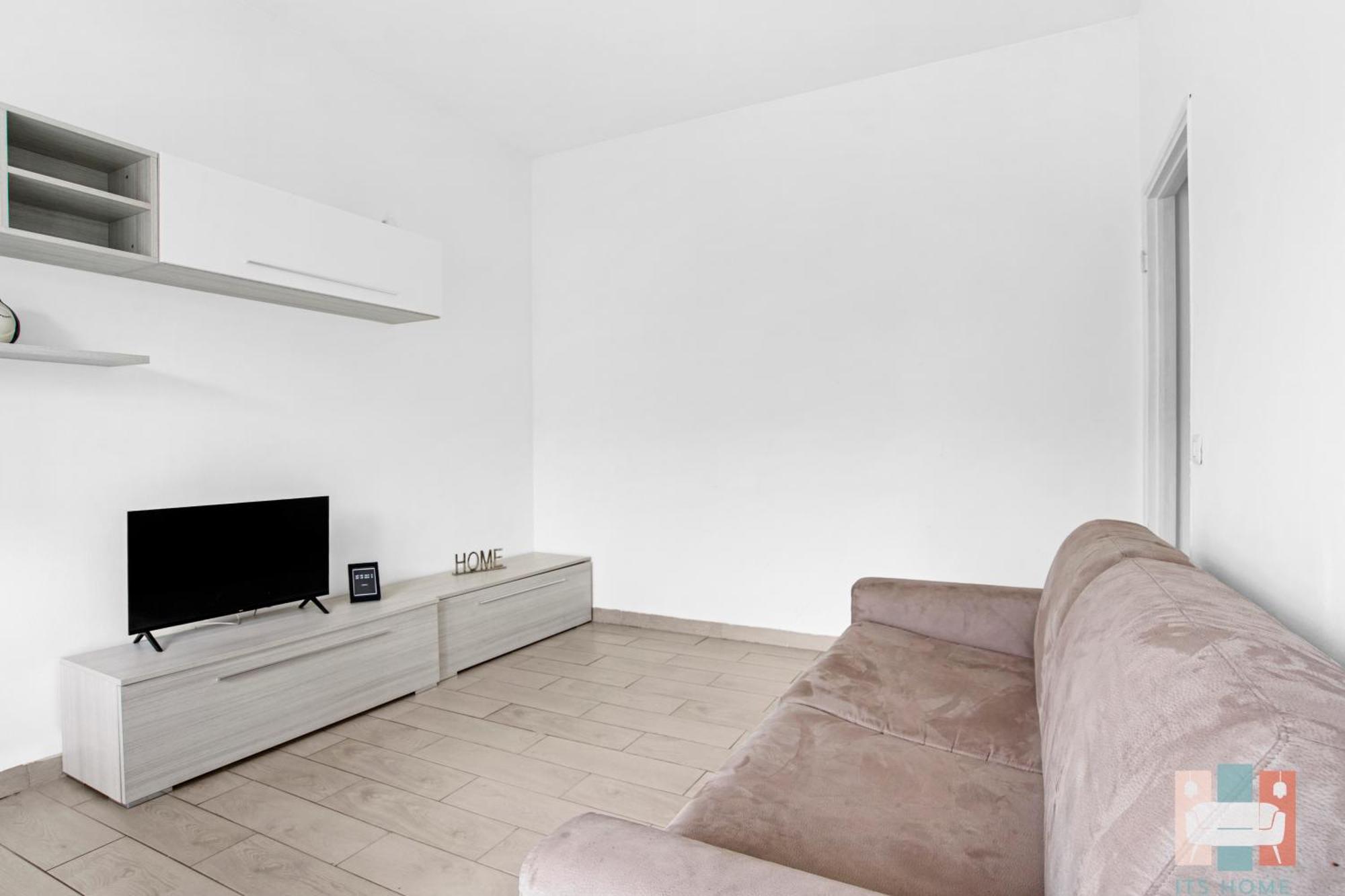 Ag17 - In The Center Of - Apartment *