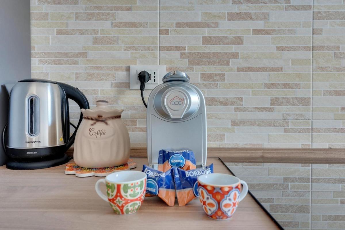 Metro M2 Famagosta-appartamento X5-self Check-in Apartamento Milão