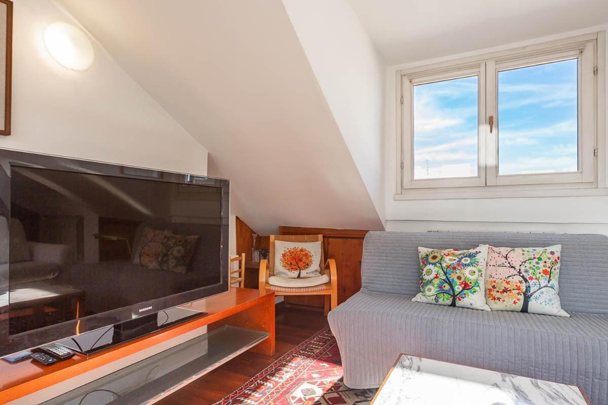 Station 10 Min Private Terrace Skyview 6 Pax * Milan