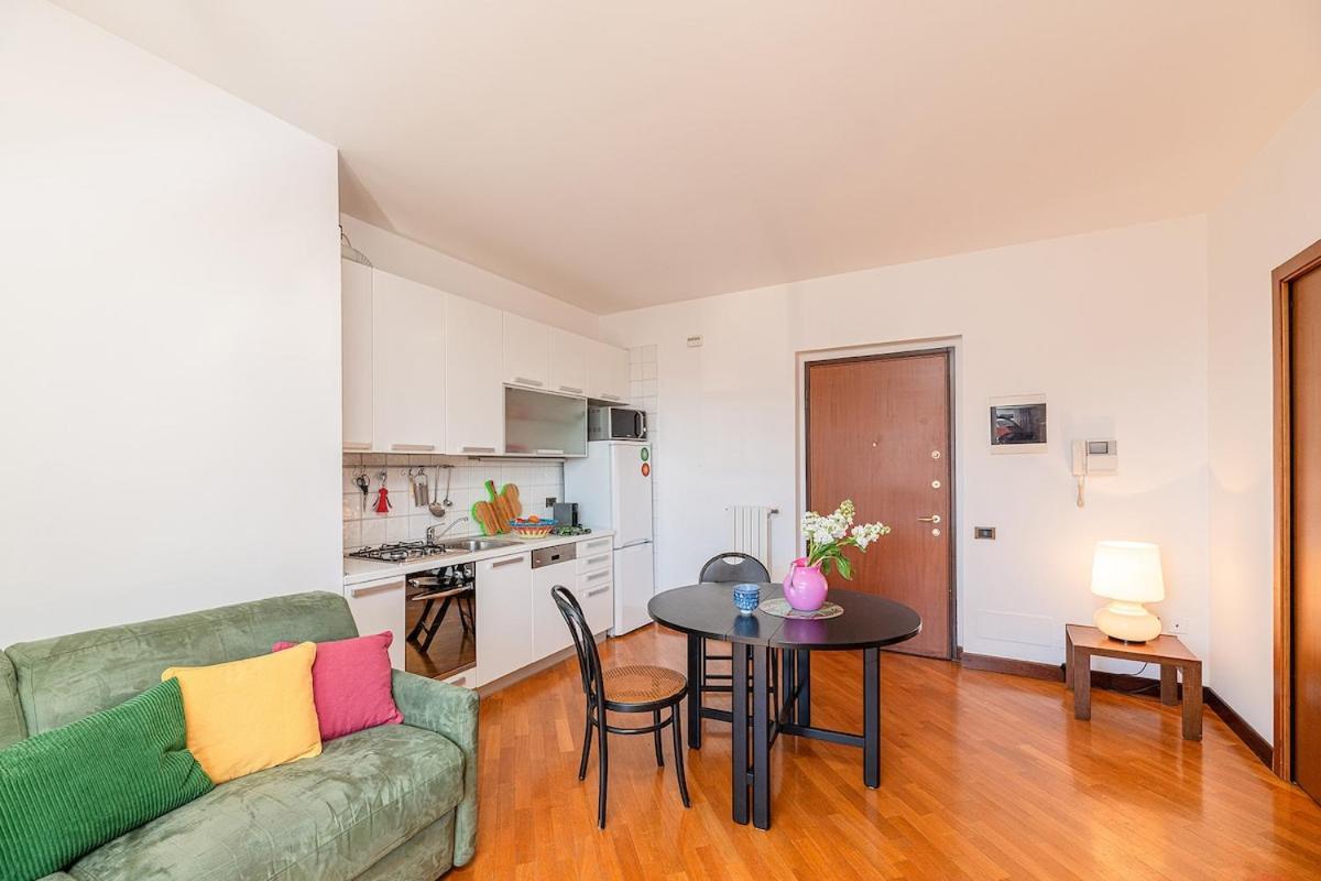 Apartment The Rainbow House With Terrace! *
