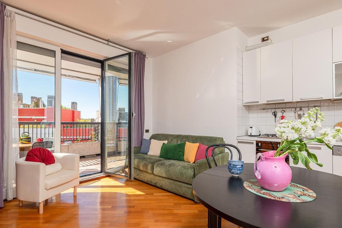 Apartment The Rainbow House With Terrace!
