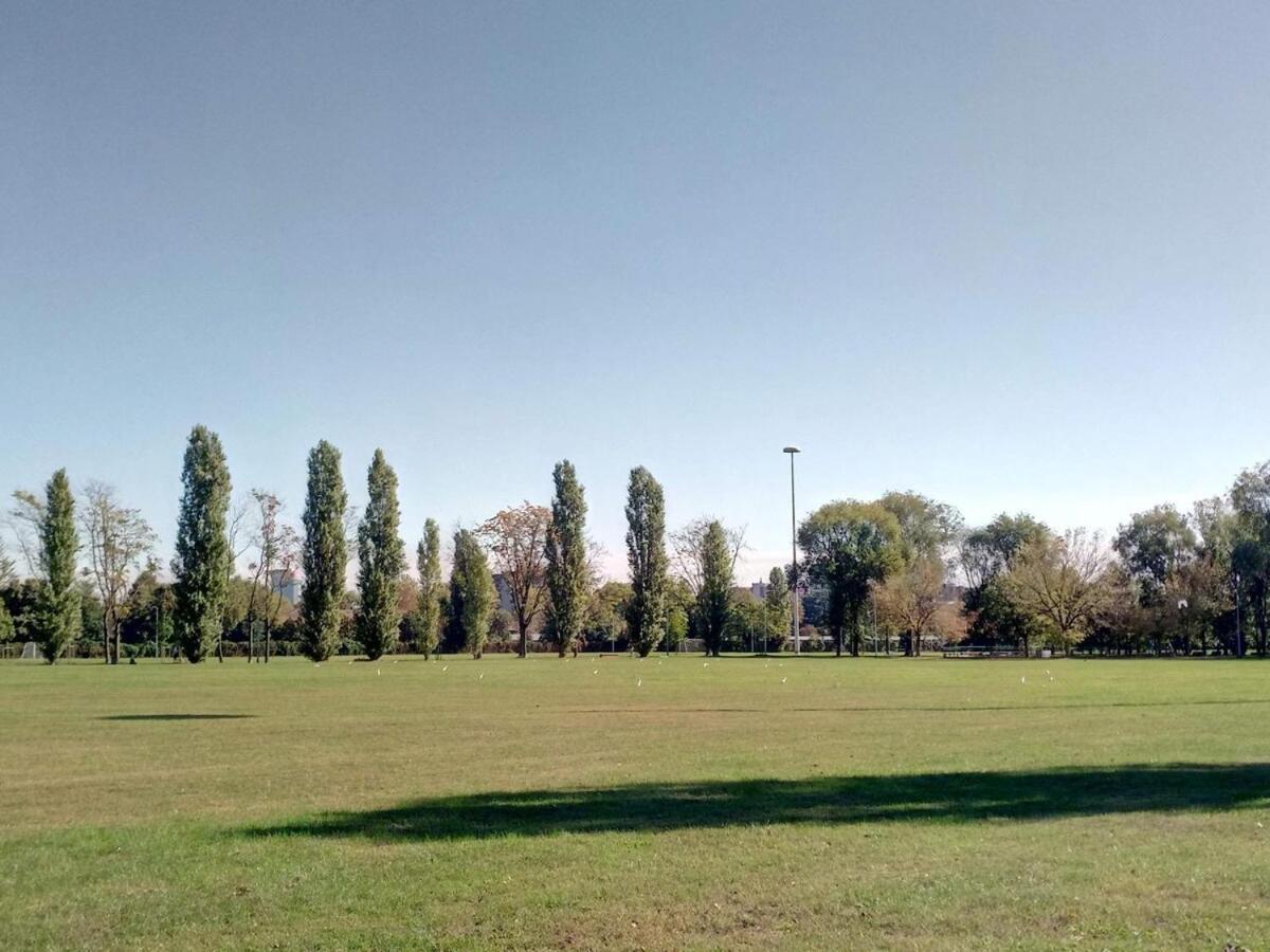 Risplendente * Milan