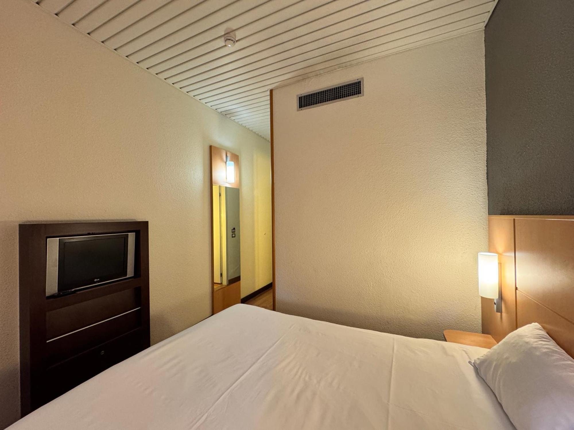 Ibis Ca' Granda Hotel