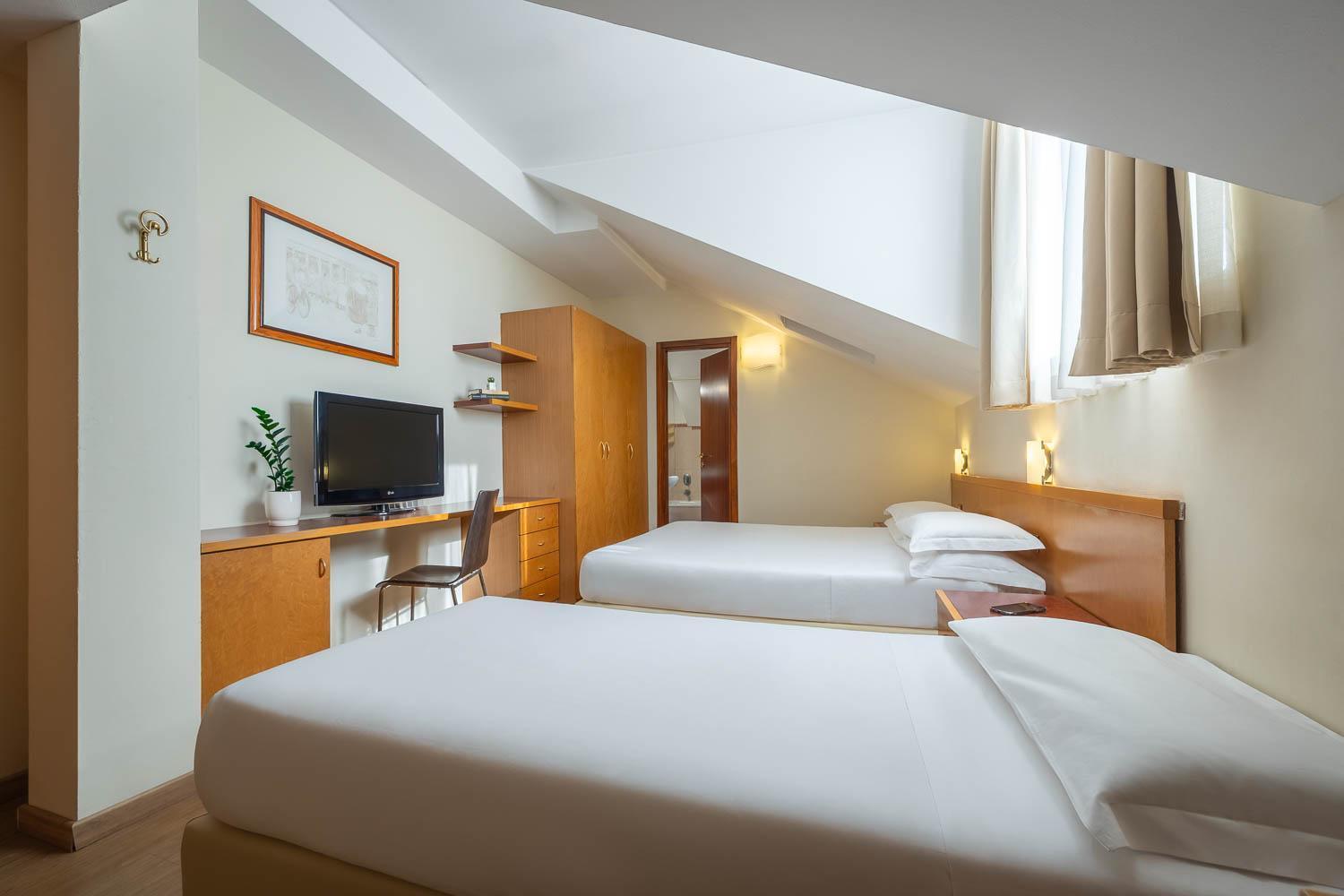 Aparthotel Ih Argonne Park 3*