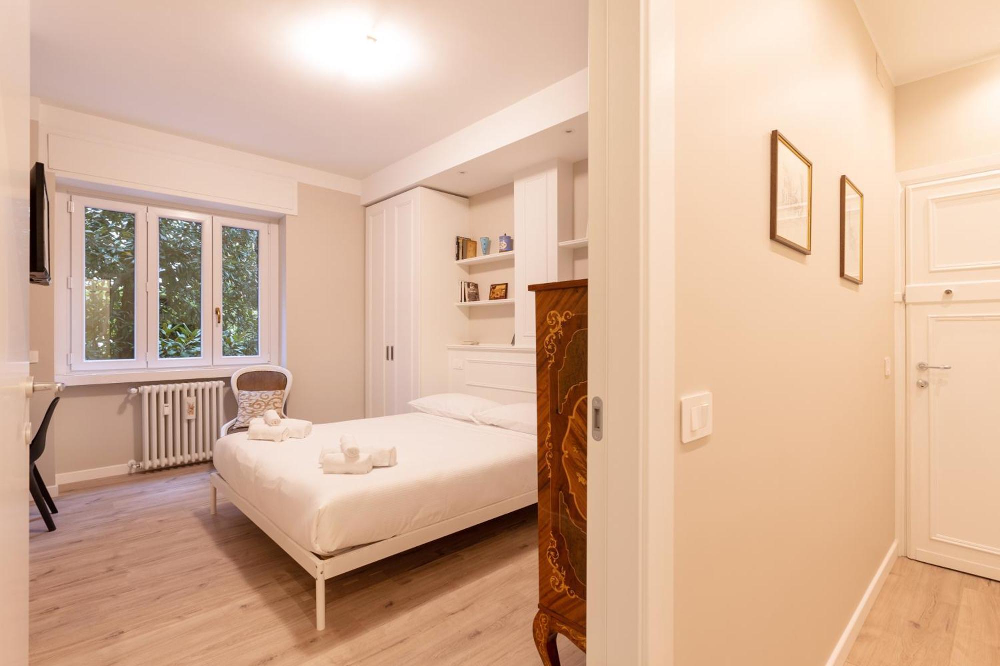 Wonderful 2 Bedrooms Fiera Area - Mirable Pm Apartment Milan