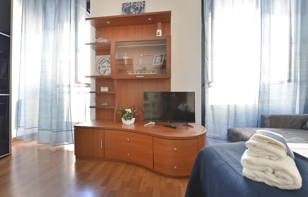 Lecco Apartment