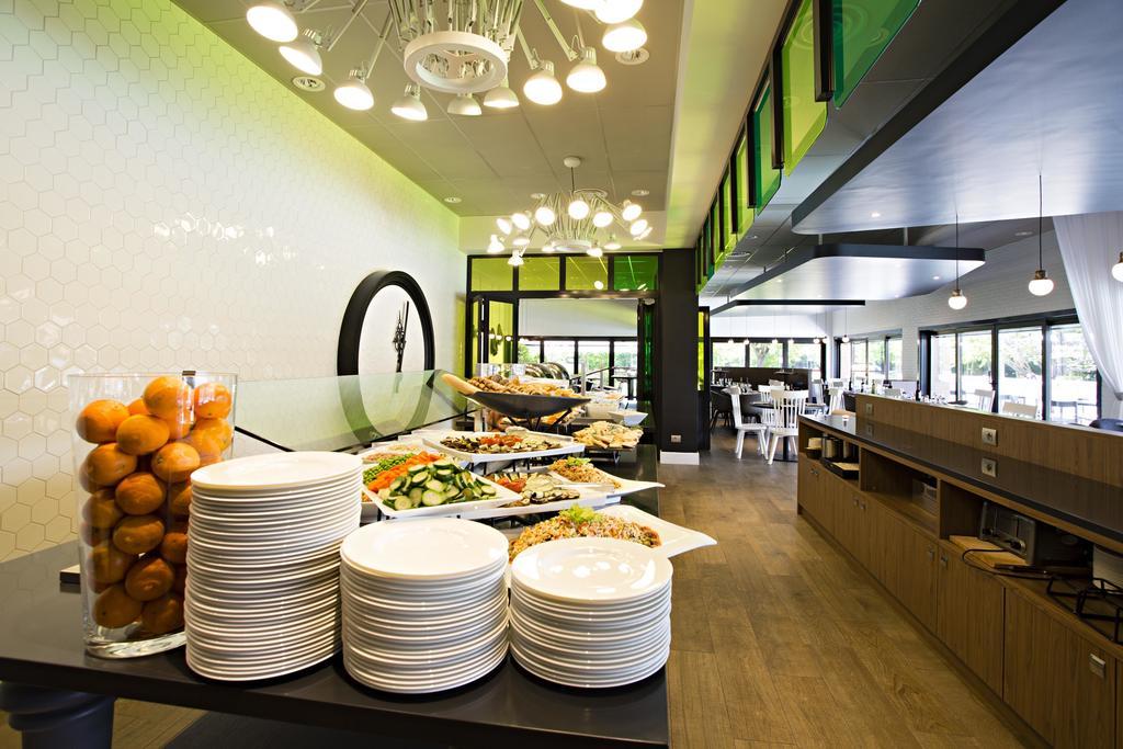 Novotel Linate Aeroporto 4* Milan