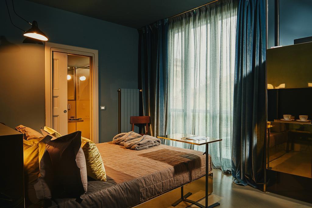 Boutique Borgo Nuovo Milan