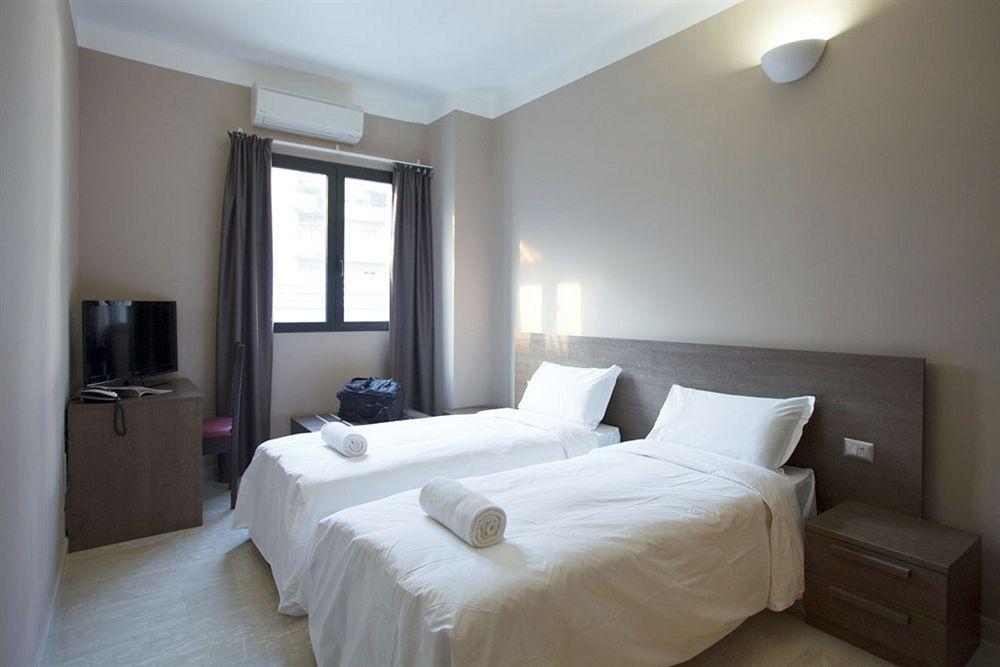 Oasi Village 3*