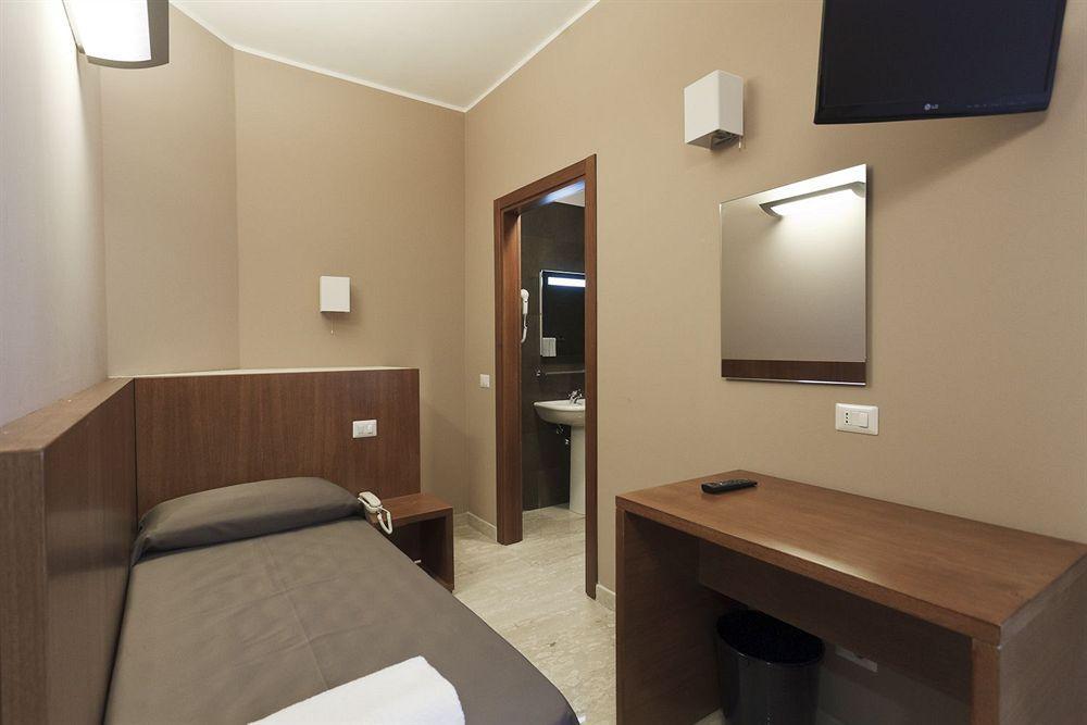 Oasi Village 3* Milan