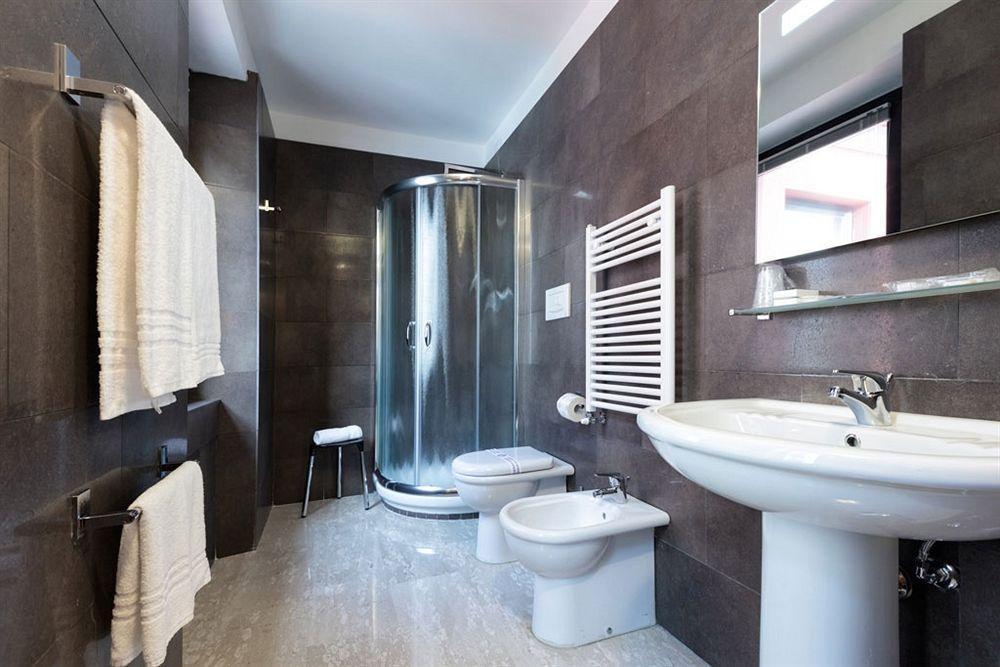 Oasi Village Hotel Milan