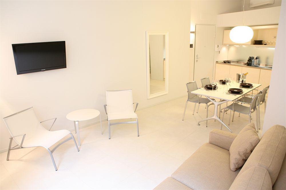 The Place 5* Milão