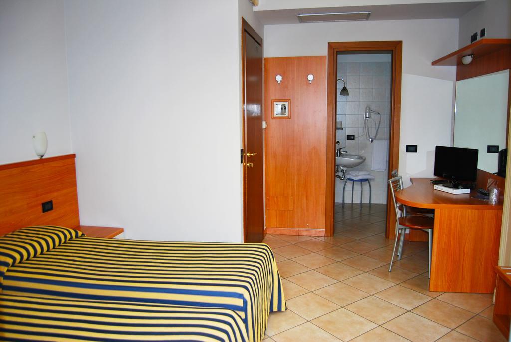 Salerno 3*