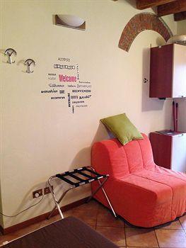 Corso 6 * Milan